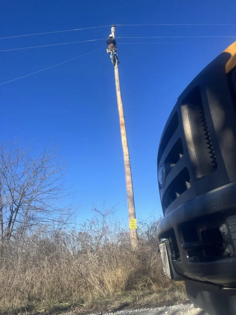 lineman pole climbing